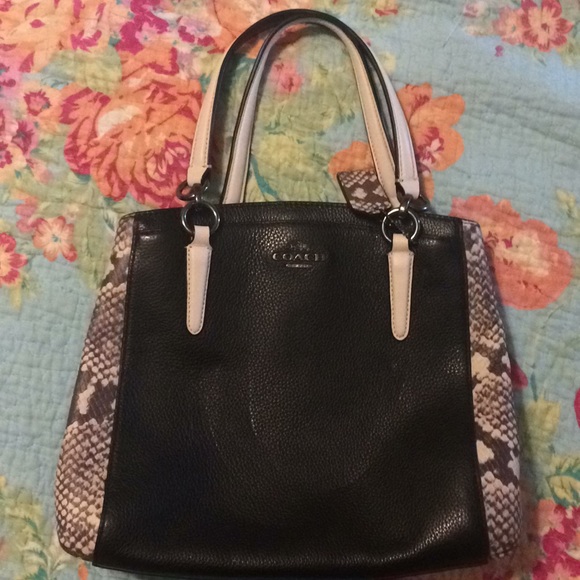 Coach Handbags - Coach black handbag w/ snake print
